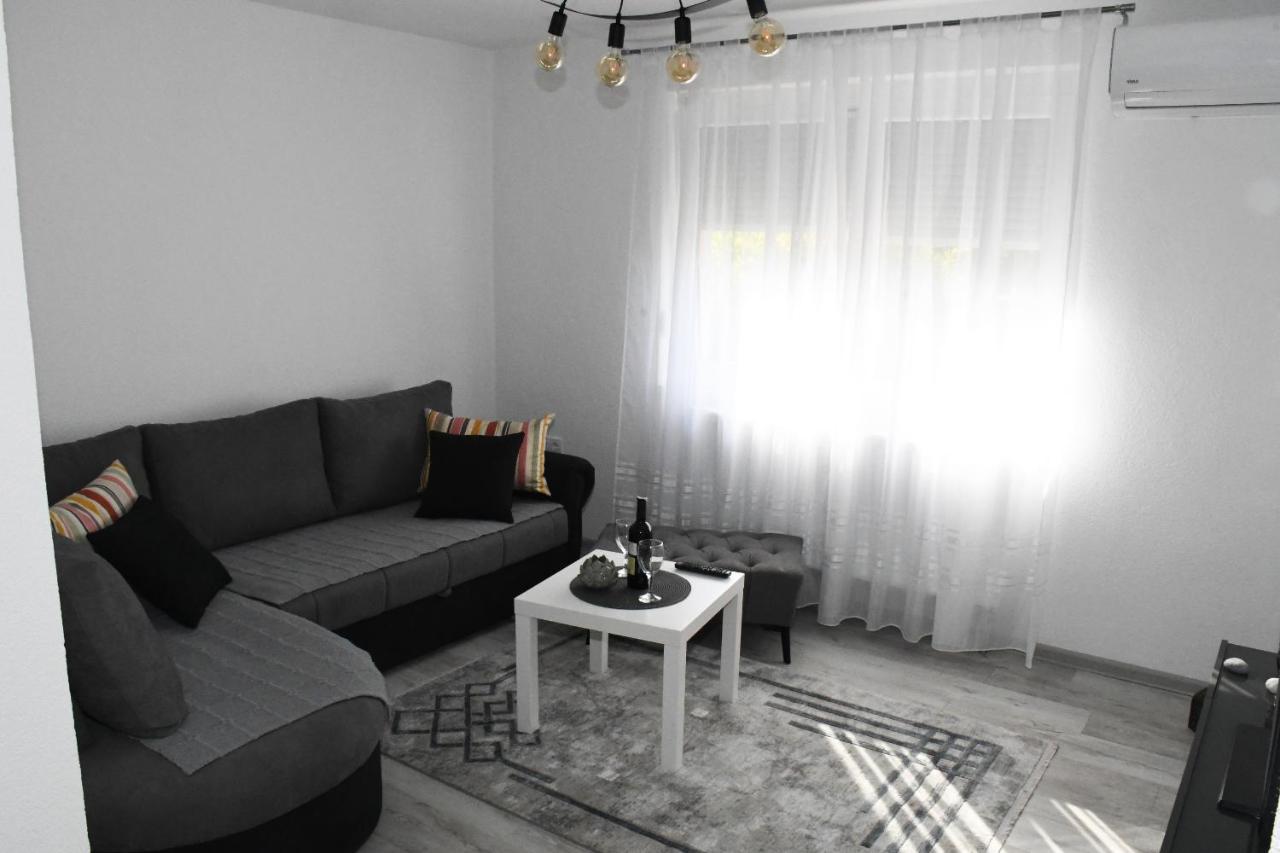 Apartment Sarajlic 프리제도르 외부 사진